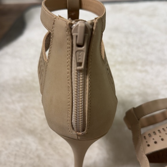 Apt 9 high heels - Picture 6 of 6